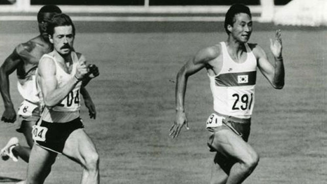 1985년 고베 유니버시아드대회 남자 육상 200m에 출전해 동메달을 따낸 장재근 선수