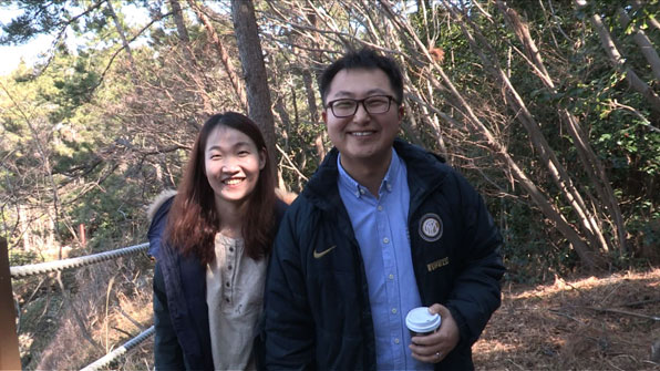 사진: 박수민(오른쪽) 씨 부부