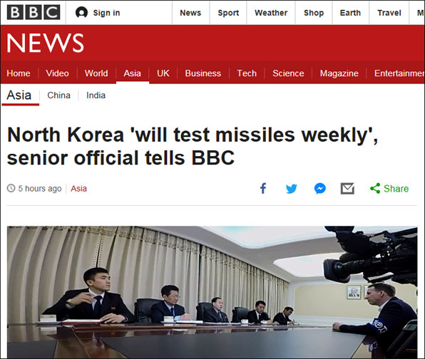 한성렬 북한 외무성 부상이 영국의 BBC와 인터뷰를 하는 모습
