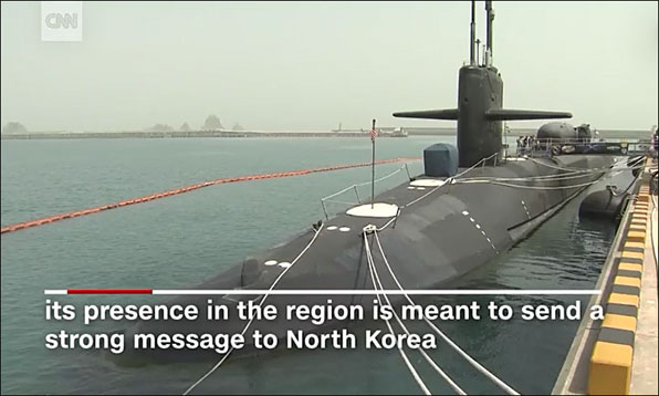 최근 부산항에 입항한 미국의 핵잠수함