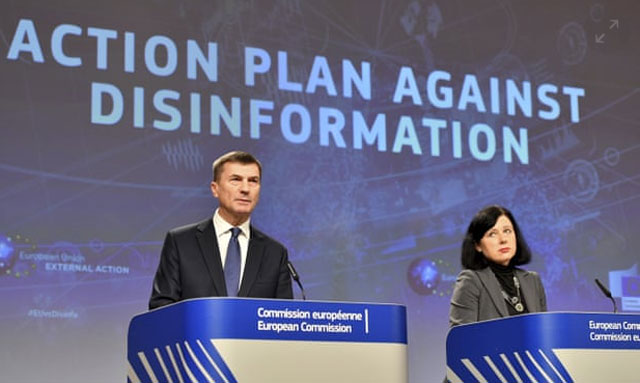 유럽연합, 러시아 가짜 뉴스와의 전쟁 선포 기자회견(사진 출처:AP)