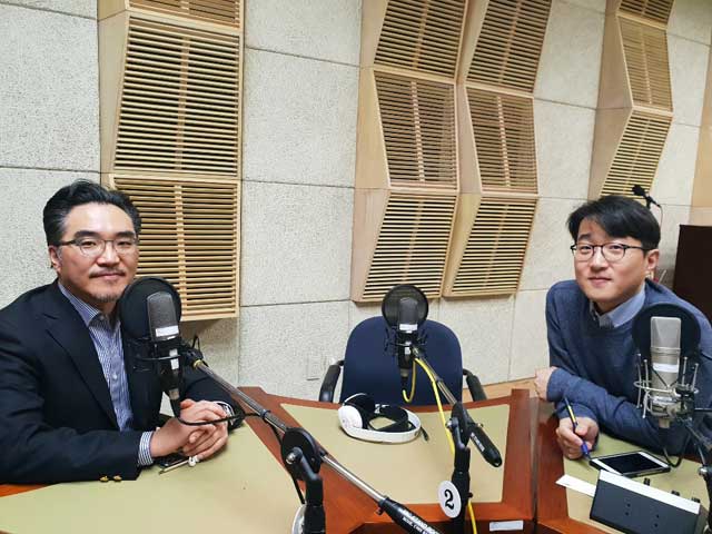 (좌측)김진 고려대안암병원 대장항문외과 교수
