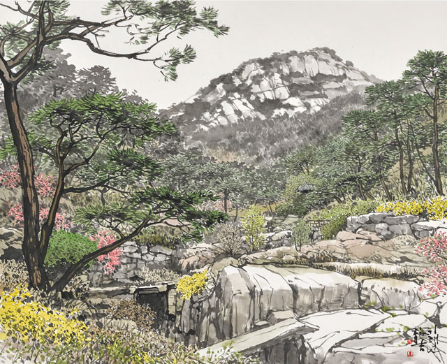 오용길 [봄의 기운-인왕산], 2019, 화선지에 먹과 채색, 53×65cm