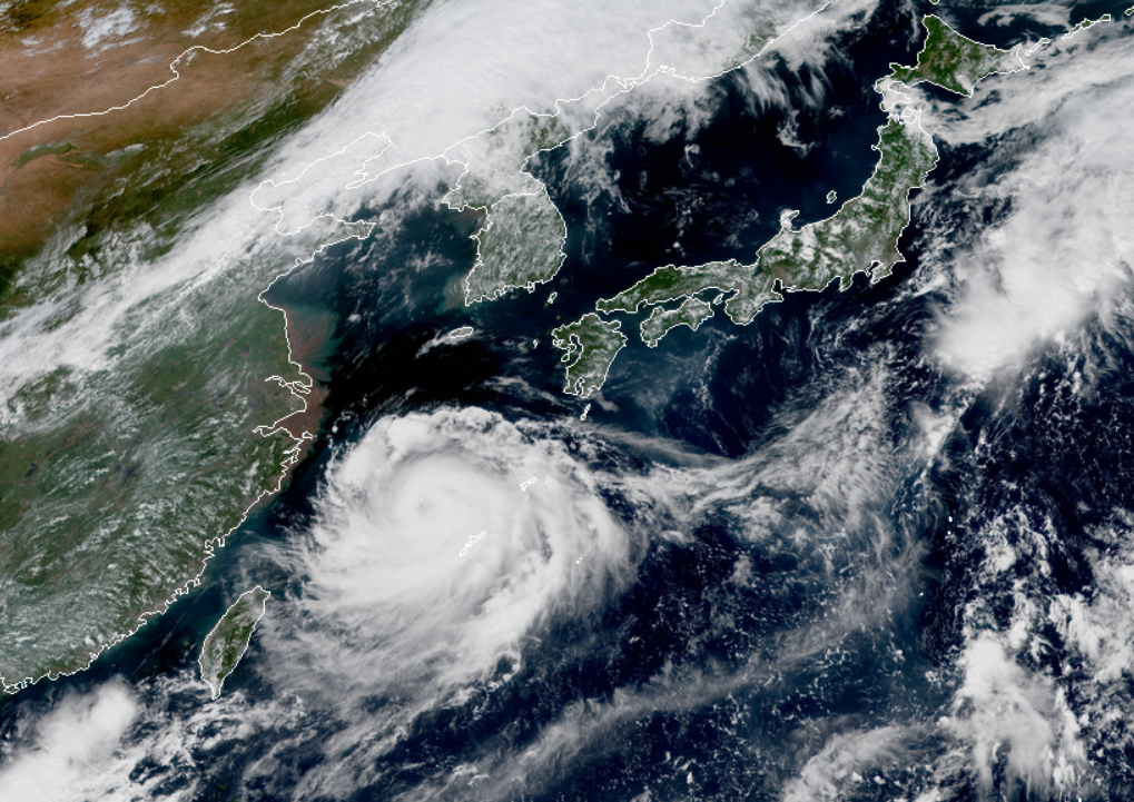 제8호 태풍 ‘바비(BAVI)’ 위성 사진/미국  해양대기청(NOAA)