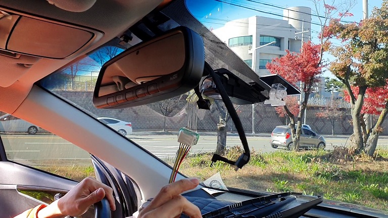 불법 자율주행 유지 장치 장착 차량(제공=경북지방경찰청)