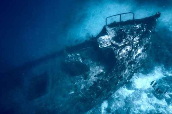 2003년 돈스코이호로 추정되는 선체가 발견돼 관심이 집중됐다. 당시 탐사팀이 러일전쟁 기록을 토대로 울릉도 앞바다를 샅샅이 뒤진 끝에 저동항에서 2km 떨어진 수심 40m 해저에서 침몰선을 찾아냈다.