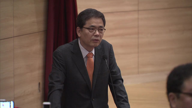 22일 ‘헌재 판결 후 되짚어 보는 문재인 정부 자사고 정책토론회’에서 발언하고 있는 자유한국당 곽상도 의원