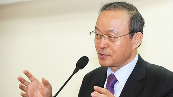 송민순, 2007년 발언 주목 “北 문제만 나오면 굉장히 작아져”