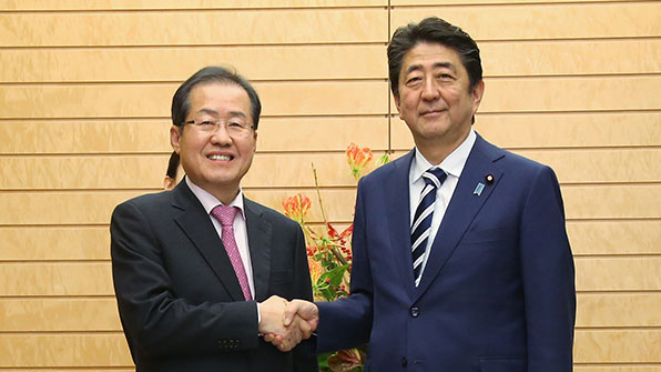 홍준표 “아베, 한미일 합동군사훈련 했으면 좋겠다고 해”