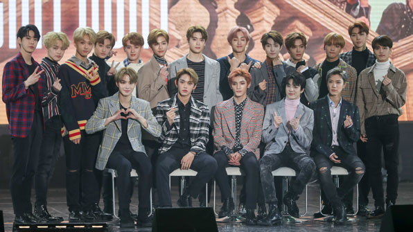 NCT “무한한 정체성 보여주겠다”…18인조 압도적 무대 공개