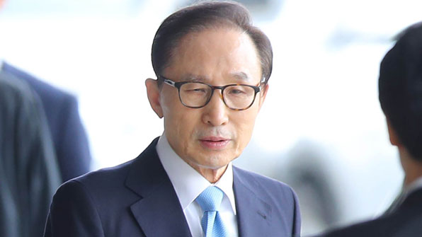 MB, 뇌물 혐의도 적극 부인…검찰 “야간 조사 불가피”