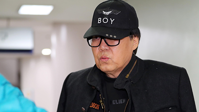 檢, 사기혐의 조영남 1년6월 구형…조씨 “대작화가 써서 돈 벌 이유 없다”