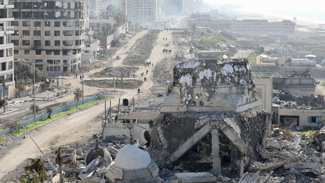 “가자지구 폭탄 섞인 잔해 3천700만 톤…제거에 10년 이상 걸려” 기사 이미지