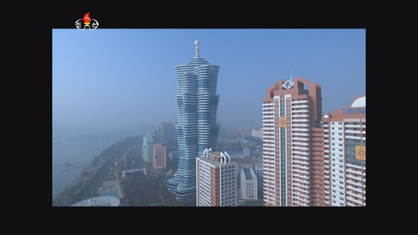 북한 평양에 완공된 53층 아파트