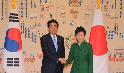 박 대통령과 아베 총리