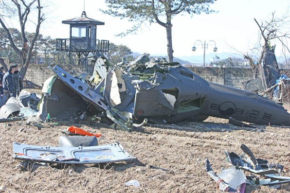 ▲ 추락 UH-1H 헬기