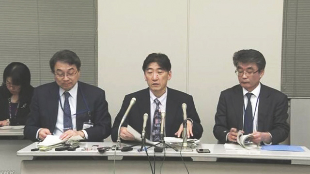 일본 지바현에서 25일 코로나19 긴급 기자회견을 열고 있다.