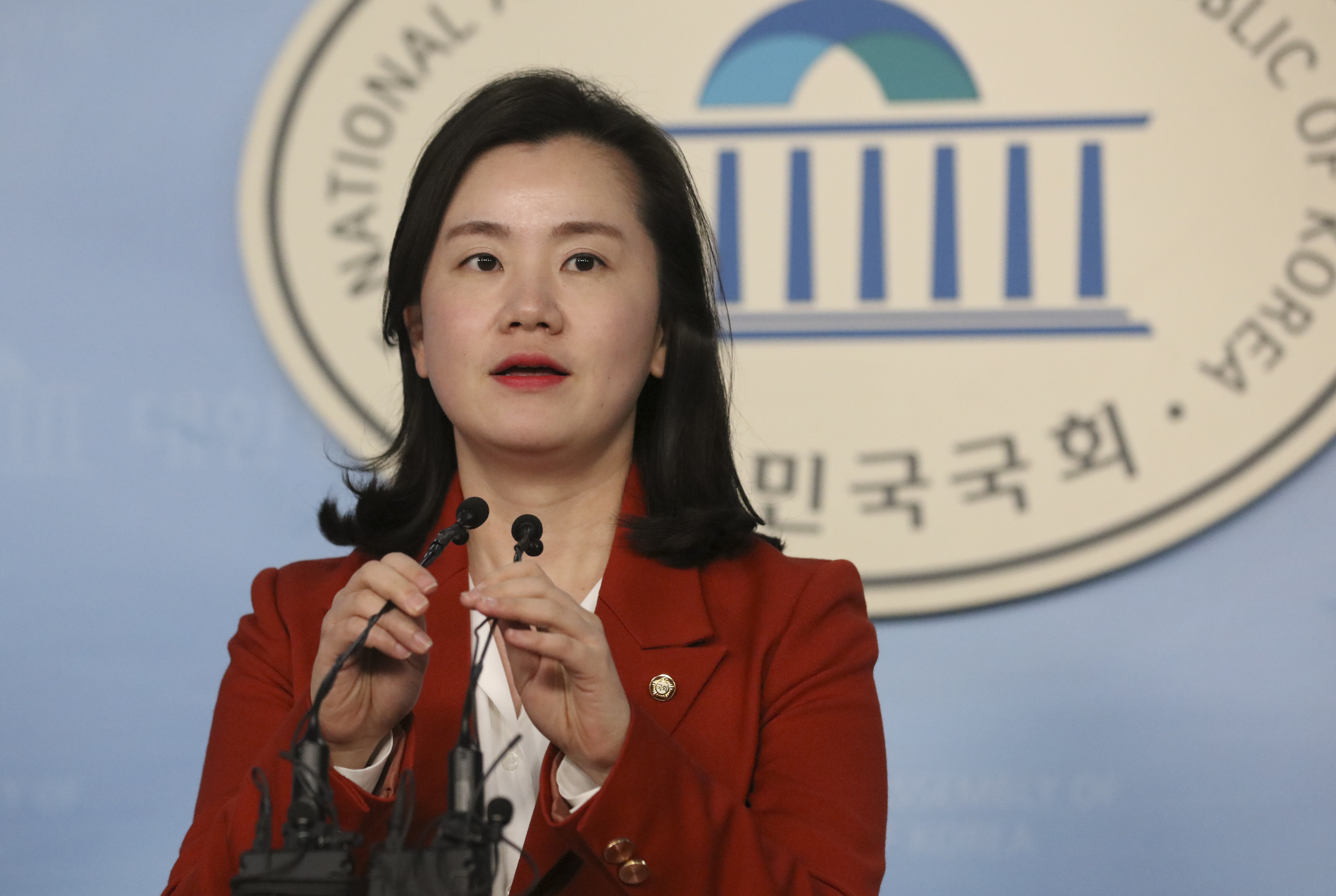 국회 본회의장 아기동반 관련 기자회견 / 신보라 의원(2019.4.4)