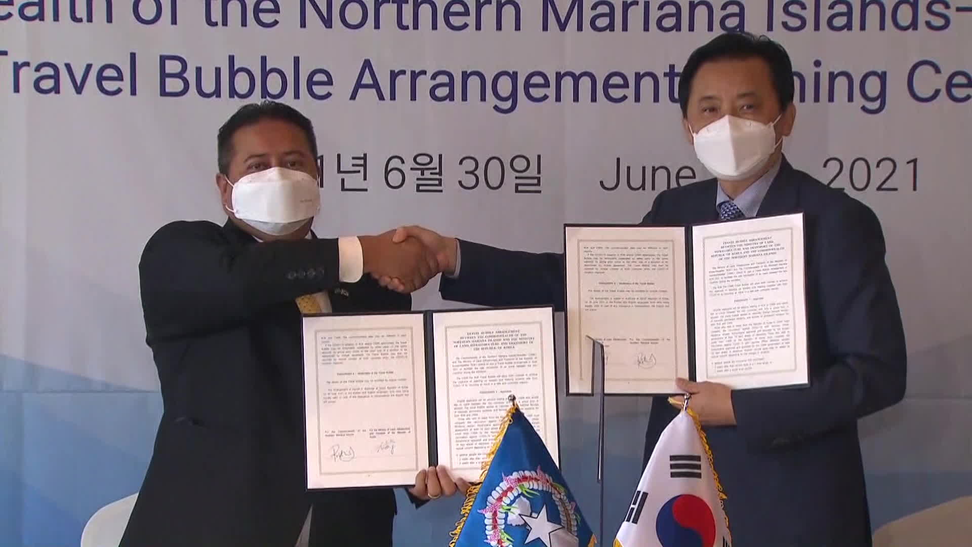 6월 30일, 한국-사이판 트래블버블 합의문 서명식