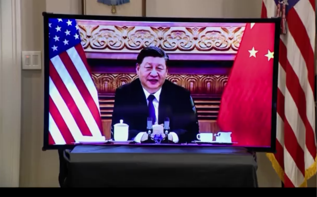 시진핑 중국 국가주석은 바이든 미국 대통령과의 첫 화상 정상회담에서 미국과의 협력의 필요성을 강조하는 동시에 타이완 문제에 대해선   
