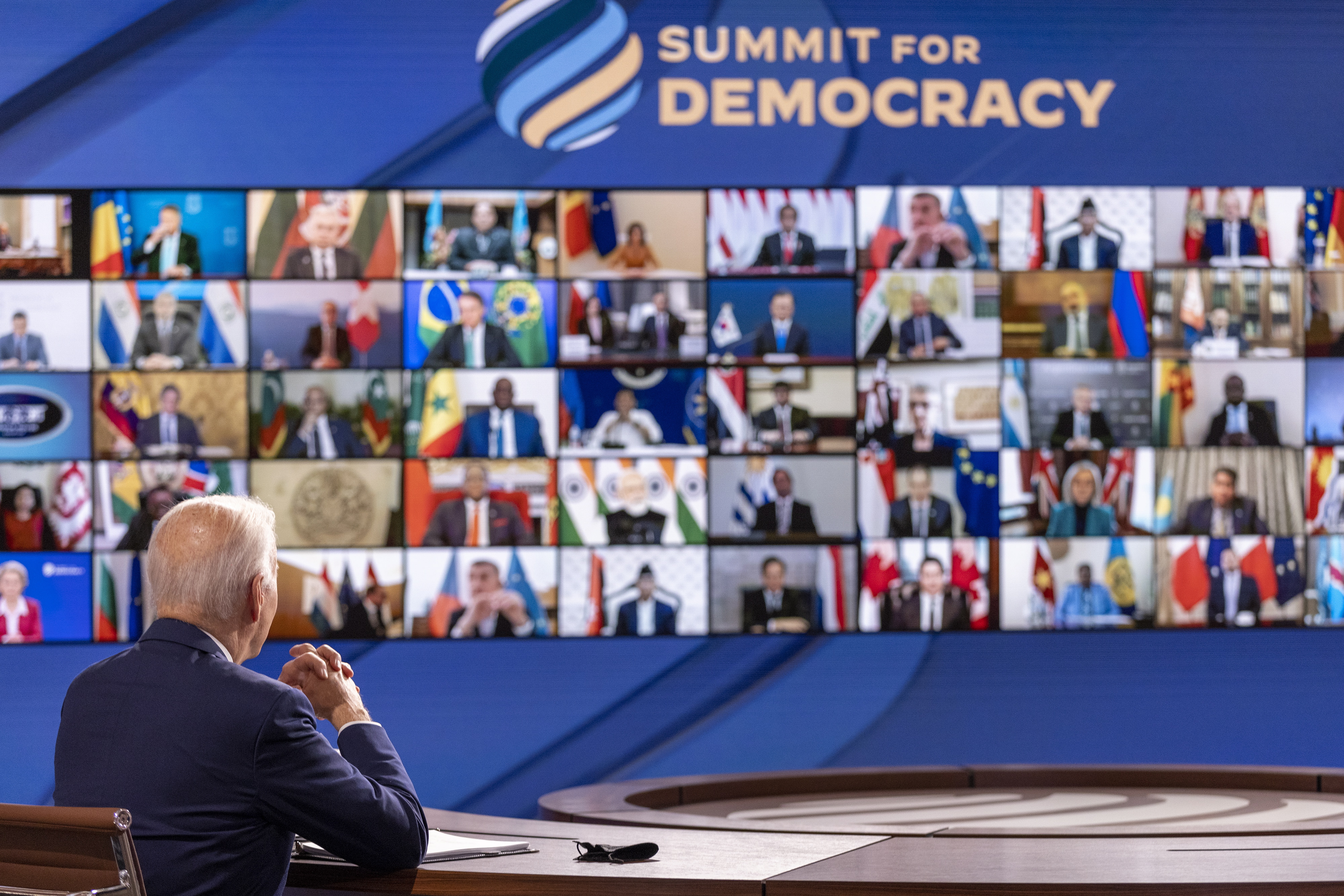 민주주의 화상 정상회의 개막 연설하는 바이든 미국 대통령  (출처: 연합뉴스)