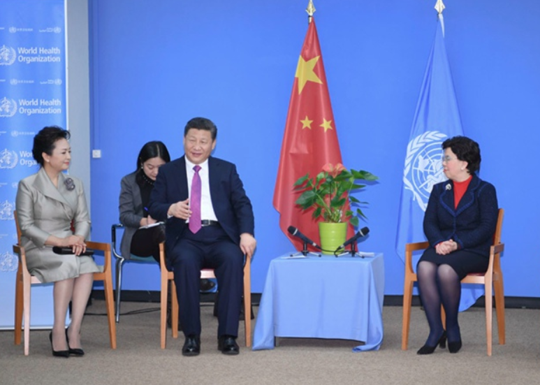 2017년 1월 스위스 제네바의 WHO 본부를 방문한 시진핑 중국 국가주석 부부를 면담하는 마거릿 챈 당시 WHO 사무총장(오른쪽).