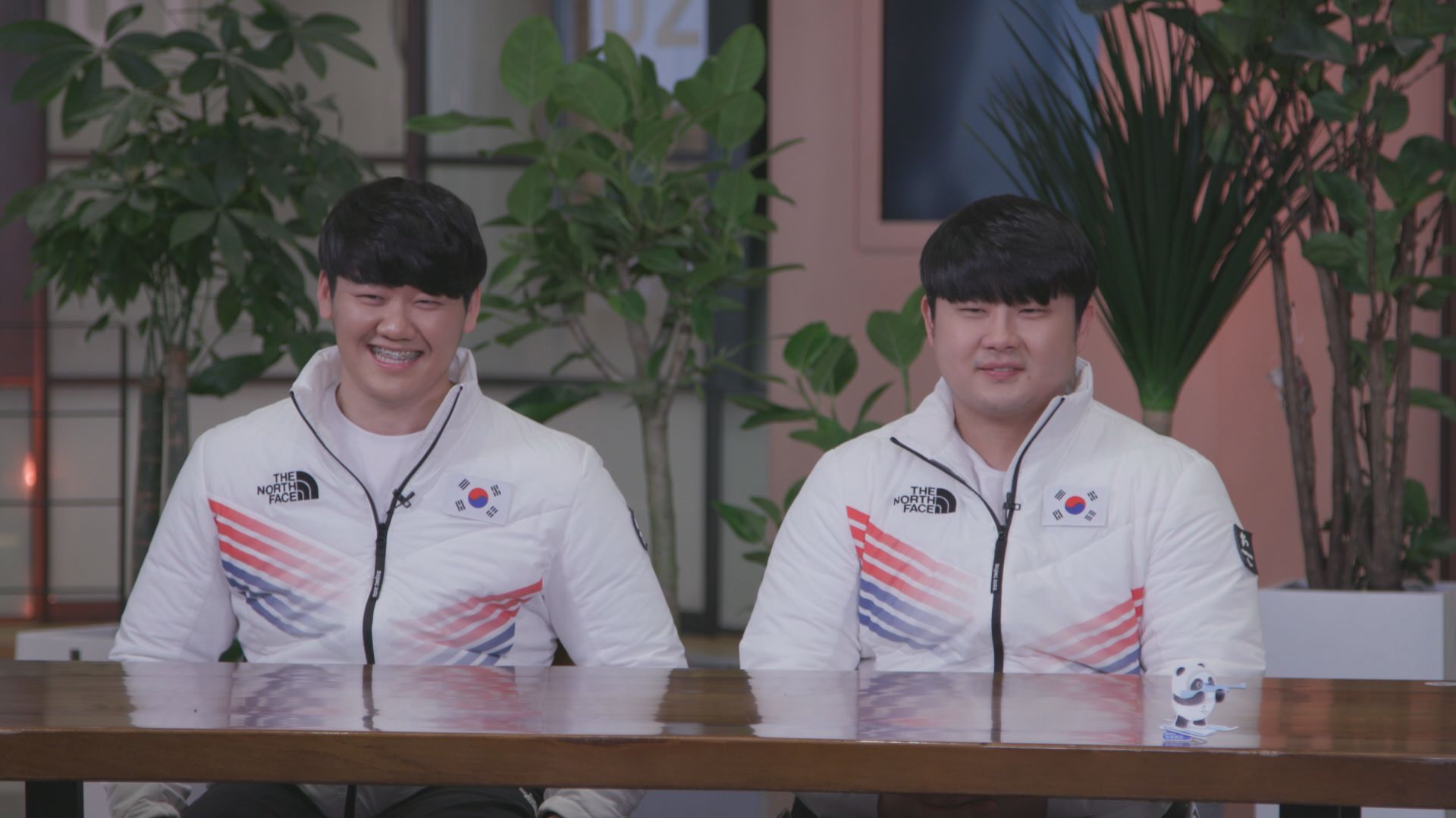 파라 아이스하키팀 골키퍼 이재웅-공격수 최시우