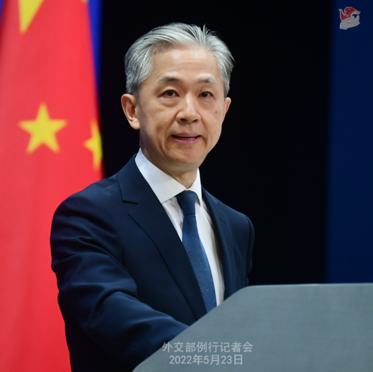 왕원빈 중국 외교부 대변인은 23일 정례 브리핑에서 “중국은 호주 새 정부와 미래를 향해 관계를 발전시키기 바란다”고 말했다. (사진: 중국 외교부 홈페이지)