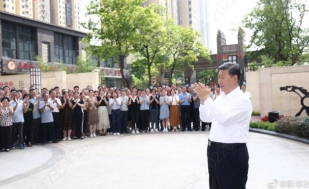 29일 우한을 방문한 시진핑 주석은 다시 한번 ‘제로 코로나’ 방역을 강조했다. (출처: 중국 관영 CCTV)