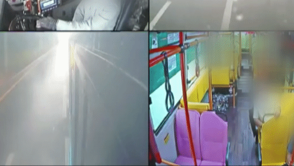 버스가 지나가다 맨홀 뚜껑이 튀어 오르고(왼쪽 영상), 그 충격으로 승객이 튕겨 나가는(오른쪽 영상) 모습.