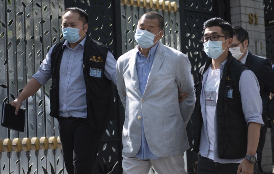 폐간된 빈과일보 사장인 지미 라이는 2020년 8월 ‘홍콩국가보안법 위반’ 혐의로 체포됐다. (출처: 연합=EPA)