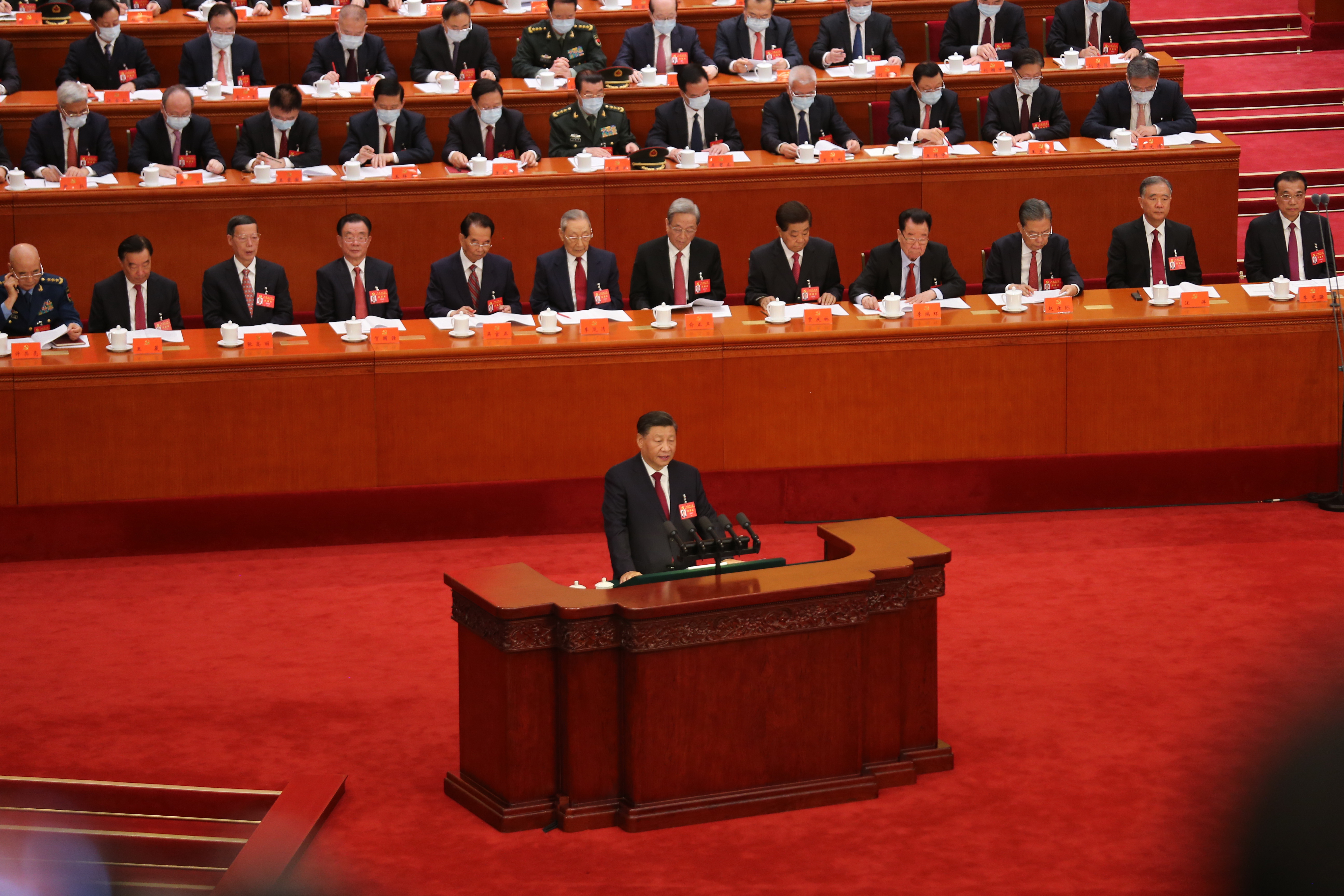 중국 공산당 20차 전국대표대회 개막식에서 업무 보고하는 시진핑 中 주석.