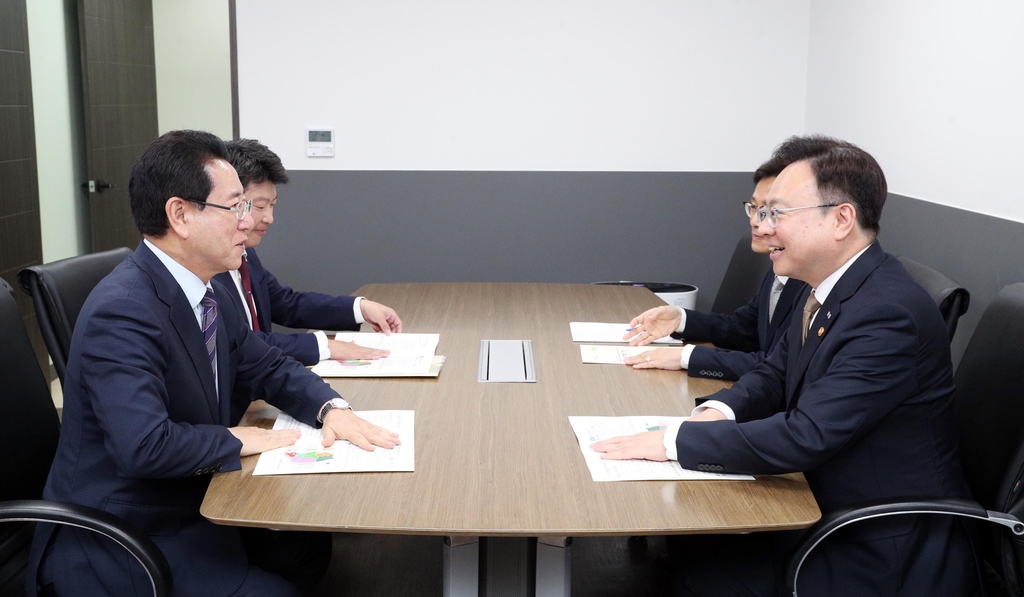 김영록 전남지사, 정부에 국립의대 설립 요청 (출처 : 연합뉴스)