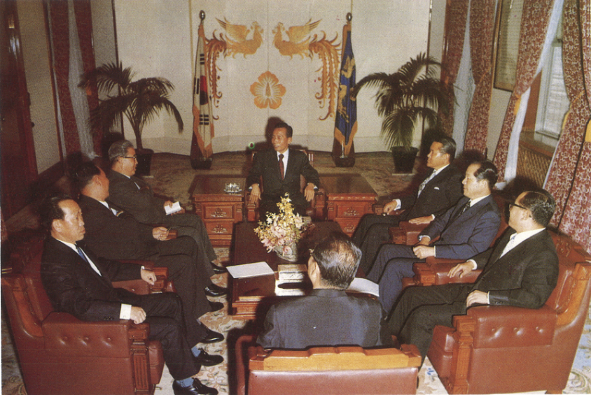 1972년 5월 31일 박정희 대통령을 예방하는 박성철 북한 부수상. / 통일부 제공