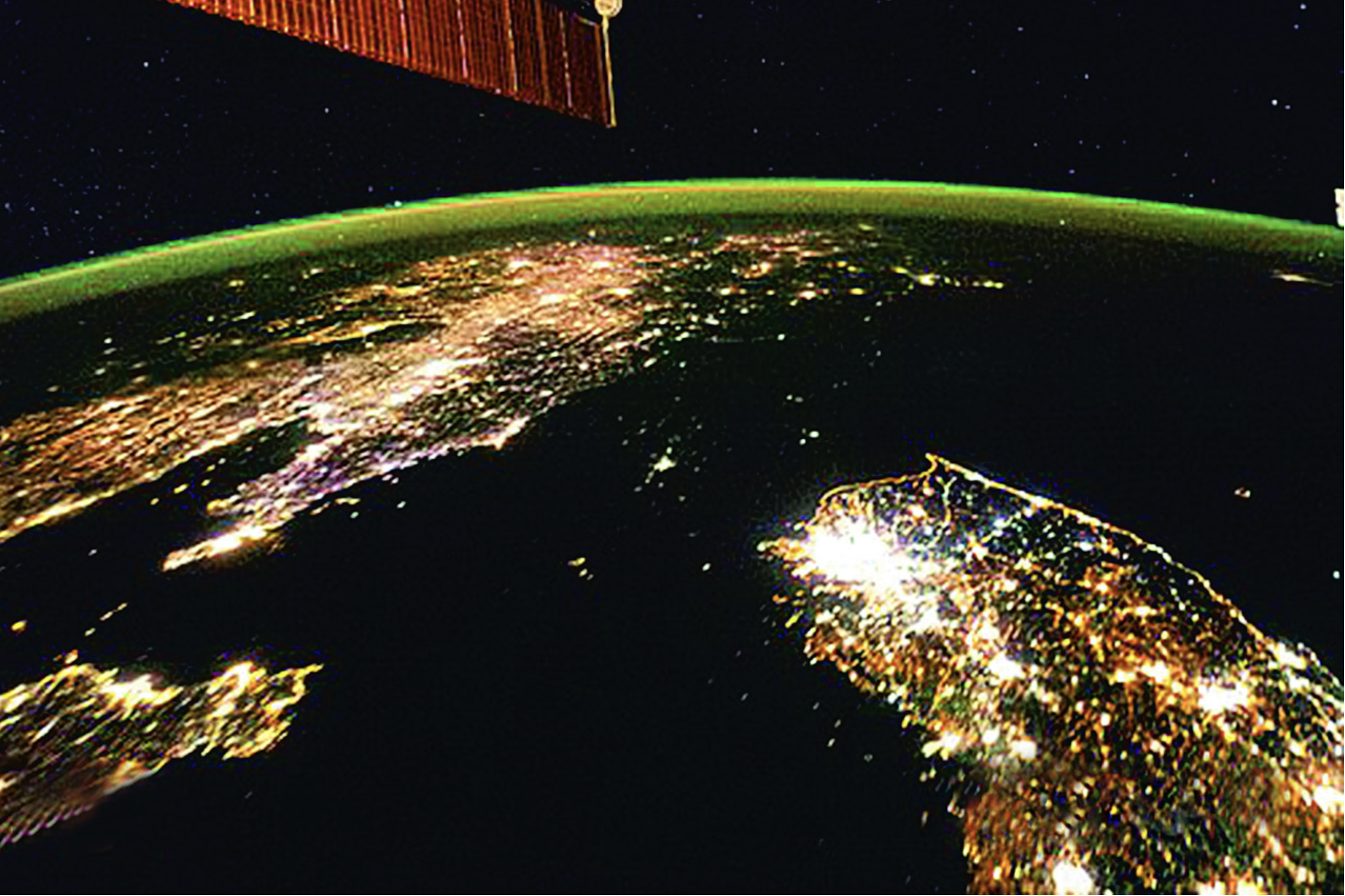 2014년 NASA가 찍은 밤하늘 한반도