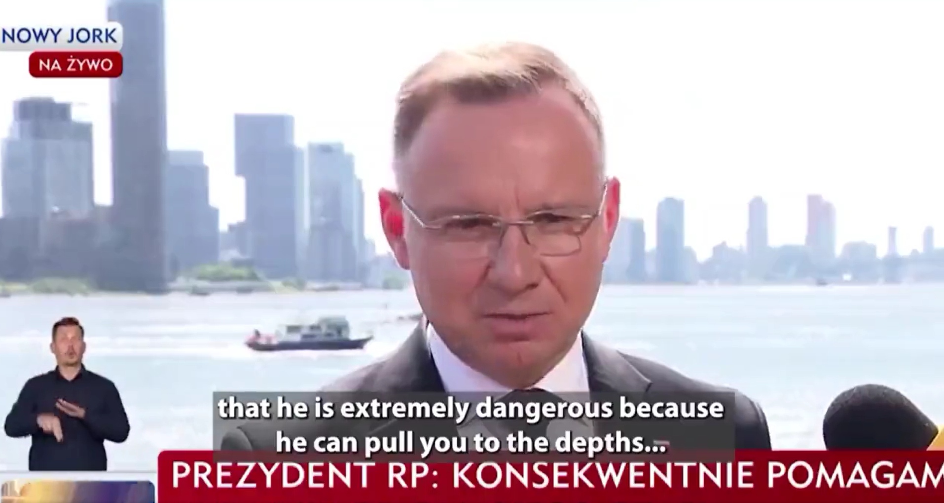  안제이 두다 폴란드 대통령의 TVN24 방송 인터뷰 화면  갈무리. 