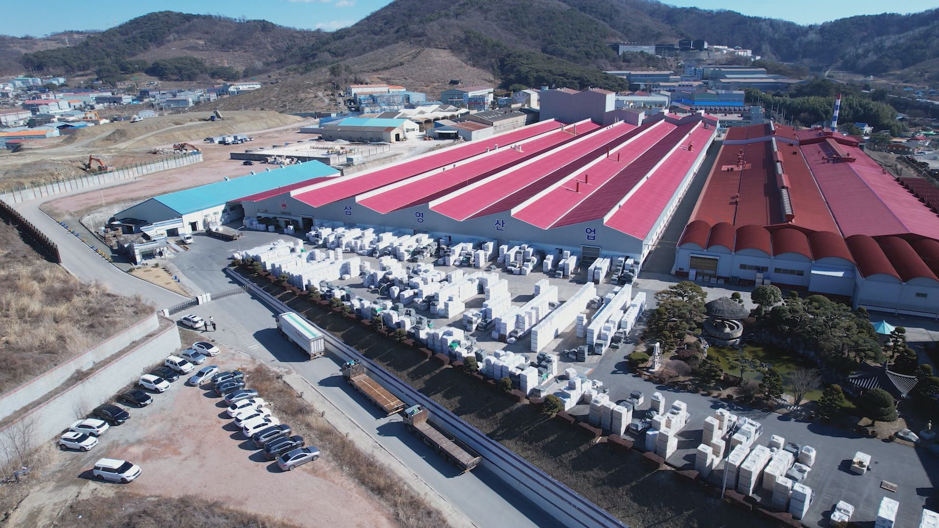 경남 김해에 있는 삼영산업 본사 공장