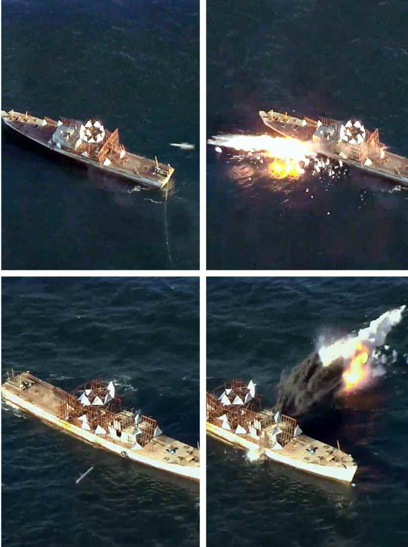 2017년 6월 북한이 공개한 신형 지대함 순항미사일 발사 장면. 표적 선박 주위로 물보라가 보이지 않는다.