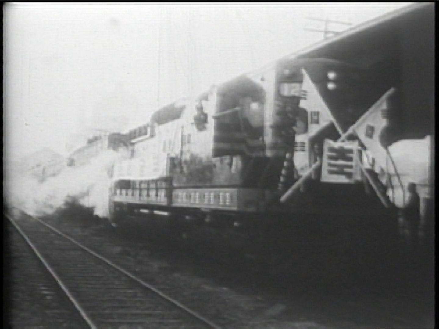1960년 2월 21일 초특급 열차 발대식 당시 무궁화호라고 명명, 2년간 운행 후 ‘재건호’로 명칭 변경