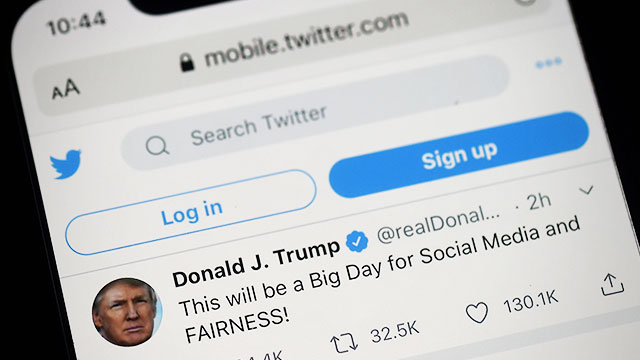 트럼프 미국 대통령이 행정명령에 서명하기 전 “오늘은 소셜미디어와 공정성에 관한 굉장한 날이 될 것이다”라고 적은 트윗.