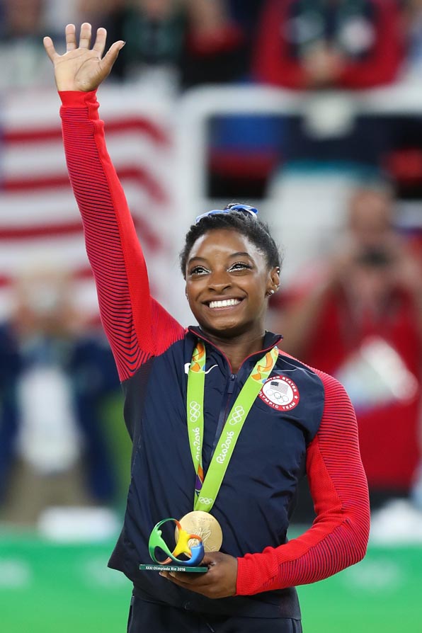 미국 흑인 여성 체조 선수로는 처음으로 올림픽 금메달을 획득한 시몬 바일스(사진 AP)
