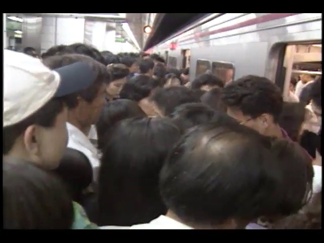 지하철 파업 단축운행 첫 날 20여명 실신