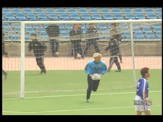 대통령배 축구, 강릉시청 준결승 진출 