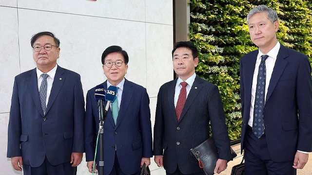 중국 특사단, 왕이 외교부장에게 ‘대통령 친서’ 전달