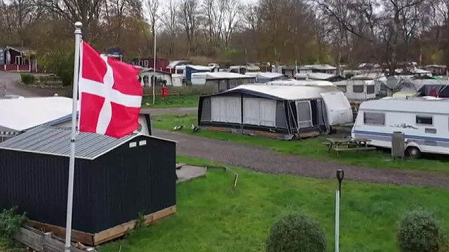 덴마크, 치솟는 생활비에 캠핑장에 장기 체류