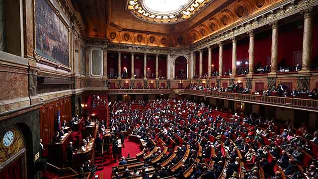 프랑스, 헌법에 ‘낙태 자유’ 명시<br>…세계 최초