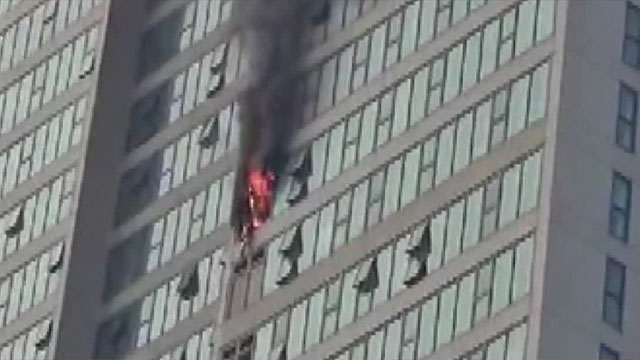 서울 용산구 40층 아파트서 불…비상 계단 대피