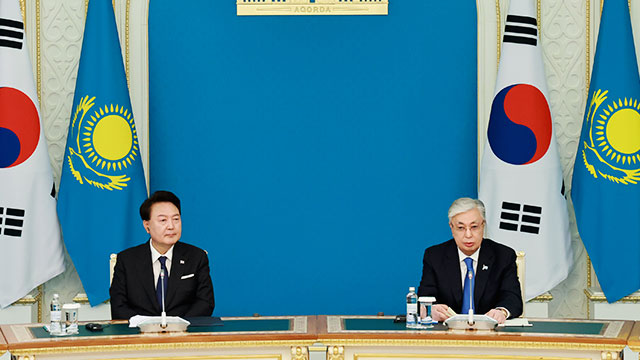 [속보] 한-카자흐스탄 정상회담…“핵심 광물 공급망·전력 산업 협력”