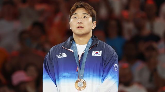 유도 이준환, ‘세계랭킹 1위’<br> 꺾고 동메달…남자 계영 800m, 메달 사냥 실패