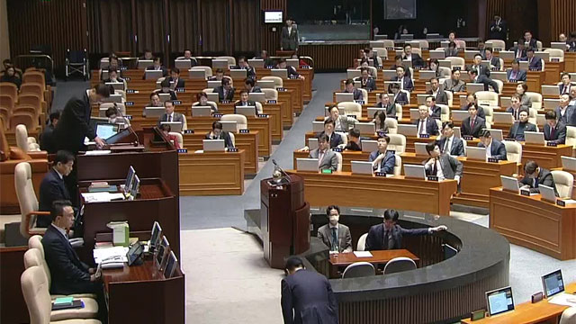 ‘여 추천권 배제’ 상설특검 규칙 개정안, 야당 주도로 본회의 통과